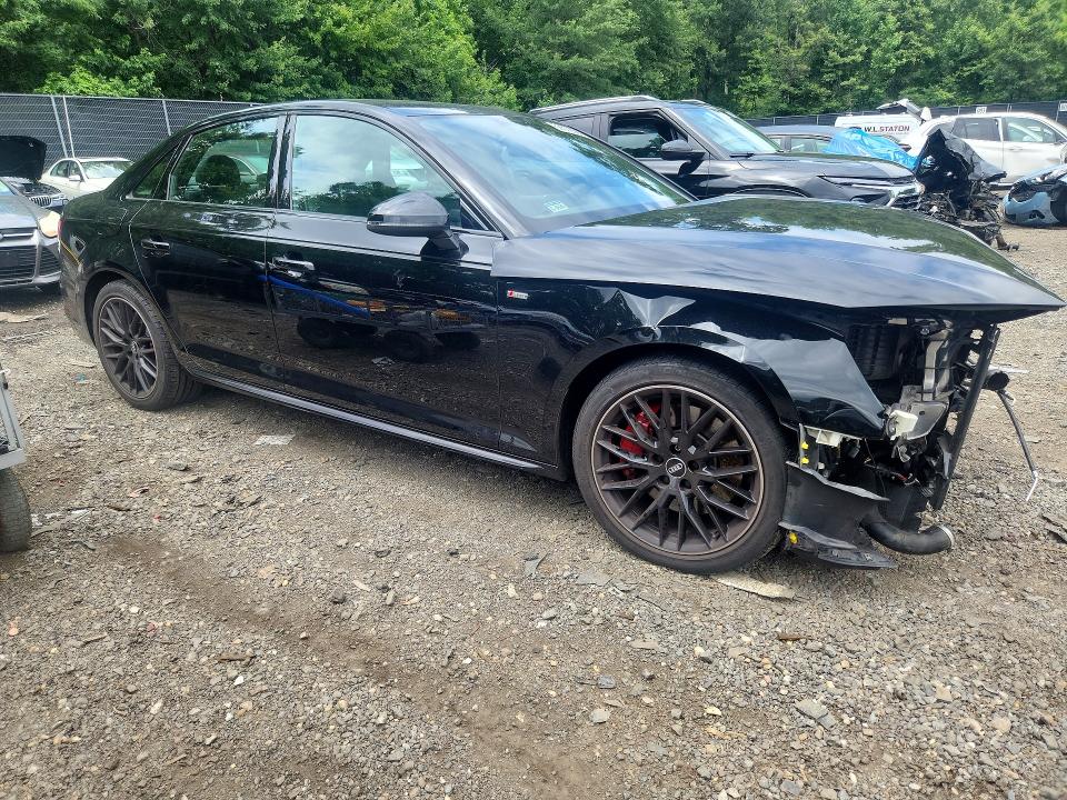 2018 Audi A4 VIN WAUENAF48JA095634 COPART salvage auction — FRONT END, Salvage Title, sold $3,850 on 2026-07-14 (photo 4)