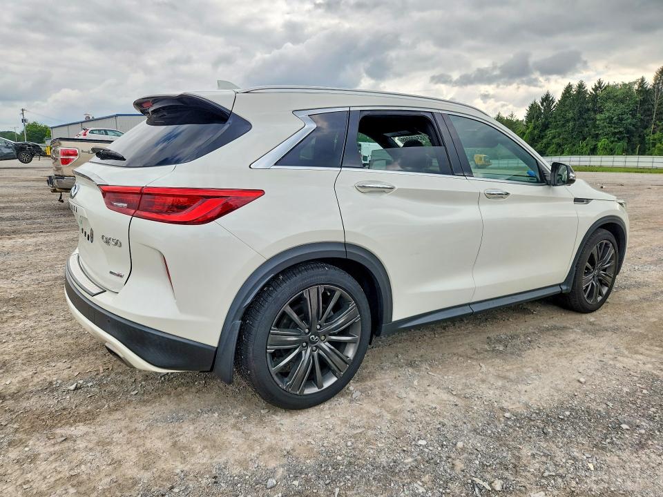 2020 Infiniti Qx50 VIN 3PCAJ5M39LF118377 COPART salvage auction — BIOHAZARD/CHEMICAL, Ny - Mv-907A Salvage Certificate, sold $7,200 on 2026-08-24 (photo 3)