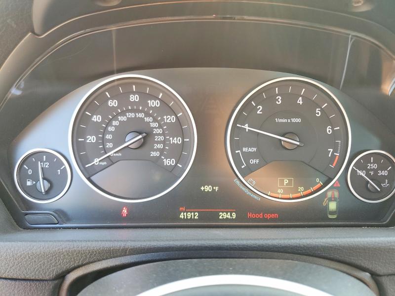 2015 BMW 3er VIN WBA3B3G59FNR87409 COPART salvage auction — FRONT END, Mi - Certificate Of Title, sold $7,200 on 2026-08-19 (photo 9)