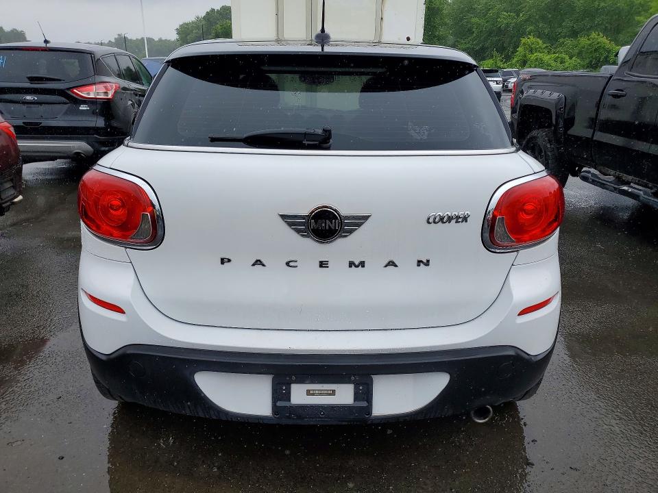 2015 Mini Cooper VIN WMWSS1C52FWN94917 COPART salvage auction — MINOR DENT/SCRATCHES, FL - CERTIFICATE OF TITLE (P), sold $450 on 2026-07-09 (photo 6)