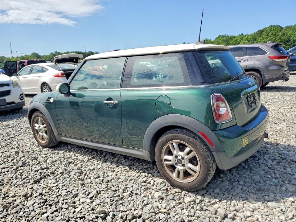 2011 Mini Cooper VIN WMWSU3C53BT098400 COPART salvage auction — MINOR DENT/SCRATCHES, Ma - Certificate Of Title, sold $925 on 2026-07-30 (photo 2)