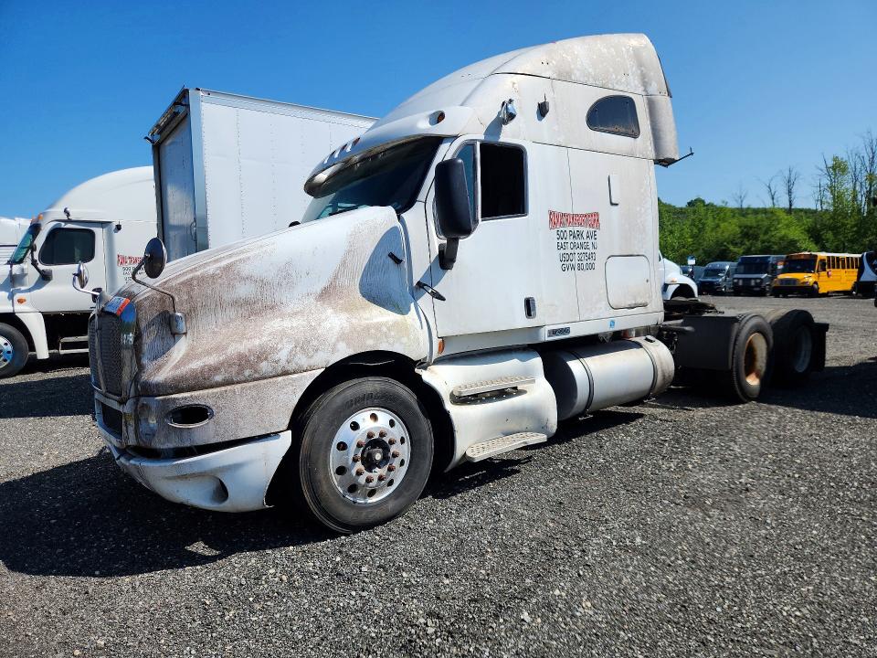 2007 Kenworth All models VIN 1XKTDU8X07J191096 COPART salvage auction — FRONT END, CT, sold $1,800 on 2026-08-31 (photo 1)