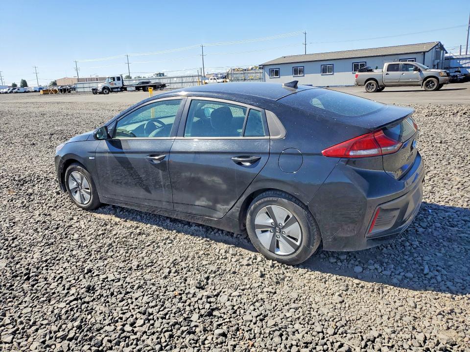 2019 Hyundai Ioniq VIN KMHC65LC8KU180642 COPART salvage auction — SIDE, WA - VEHICLE CERT OF OWNERSHIP-TITL, sold $700 on 2026-07-15 (photo 2)