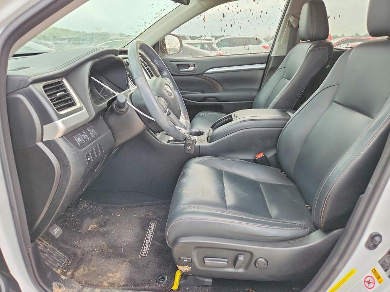 2018 Toyota Highlander VIN 5TDKZRFH0JS531438 COPART salvage auction — FRONT END, Tx - Salvage Vehicle Title, sold $10,700 on 2026-07-14 (photo 7)