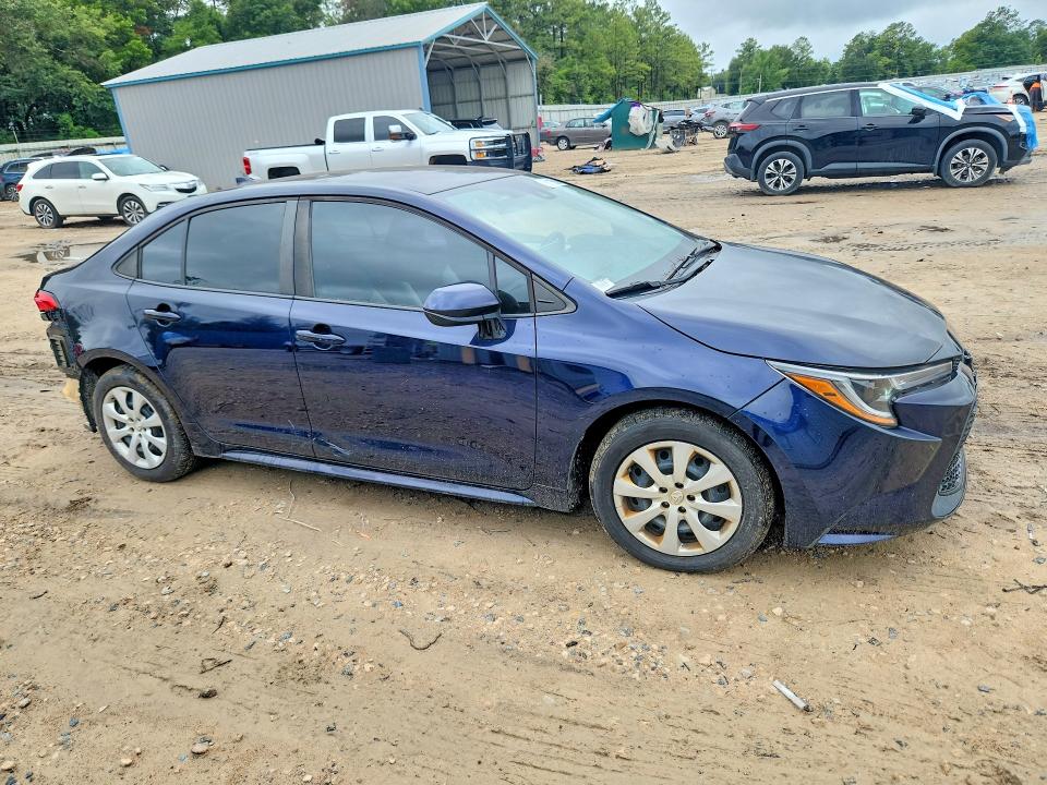 2021 Toyota Corolla VIN 5YFEPMAE4MP226928 COPART salvage auction — REAR END, FL - CERTIFICATE OF TITLE (P), sold $6,300 on 2026-07-24 (photo 4)