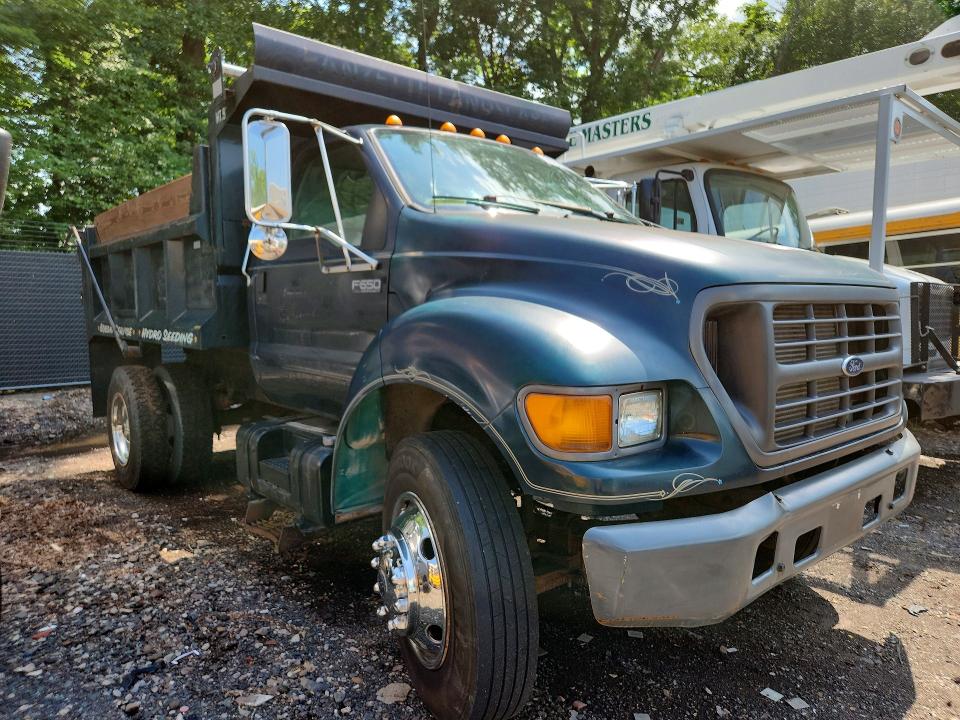 2000 Ford F-650 VIN 3FDNF6563YMA30912 COPART salvage auction — FRONT END, Ma - Certificate Of Title, sold $12,900 on 2026-07-31 (photo 4)
