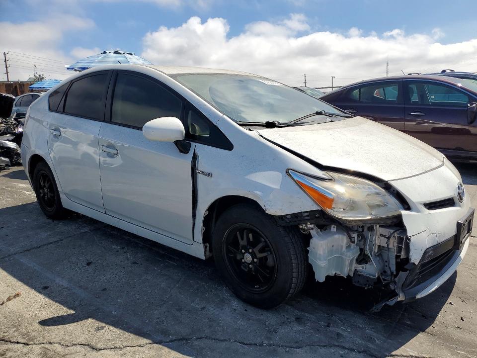 2014 Toyota Prius VIN JTDKN3DU4E0380735 COPART salvage auction — FRONT END, Ca - Salvage Certificate, sold $200 on 2026-07-29 (photo 4)