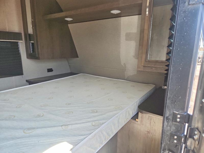2020 Jayco Jay flight VIN 1UJBJ0BR6L75D0241 COPART salvage auction — HAIL, CO - CERTIFICATE OF TITLE, sold $9,700 on 2026-09-01 (photo 5)