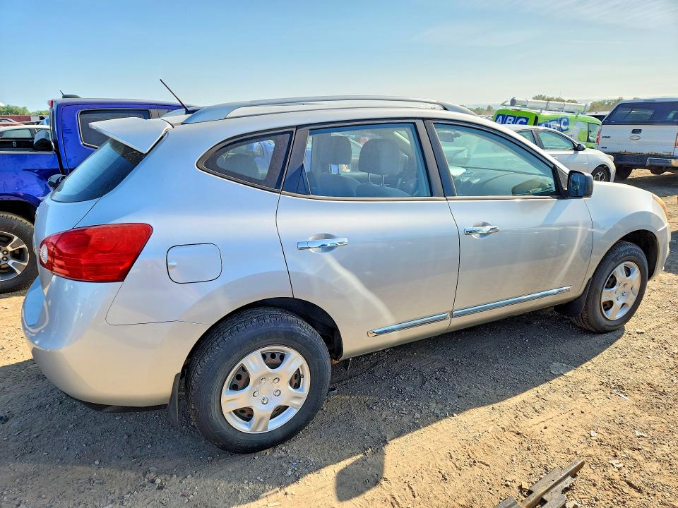 2015 Nissan Rogue VIN JN8AS5MV7FW769946 COPART salvage auction — MINOR DENT/SCRATCHES, Il - Certificate Of Title, sold $250 on 2026-07-28 (photo 3)