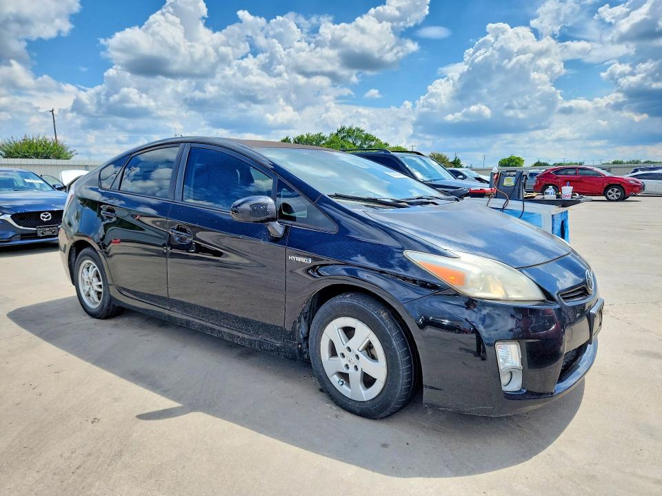 2011 Toyota Prius VIN JTDKN3DU0B1418614 COPART salvage auction — MECHANICAL, TX - CERTIFICATE OF TITLE, sold $725 on 2026-07-16 (photo 4)