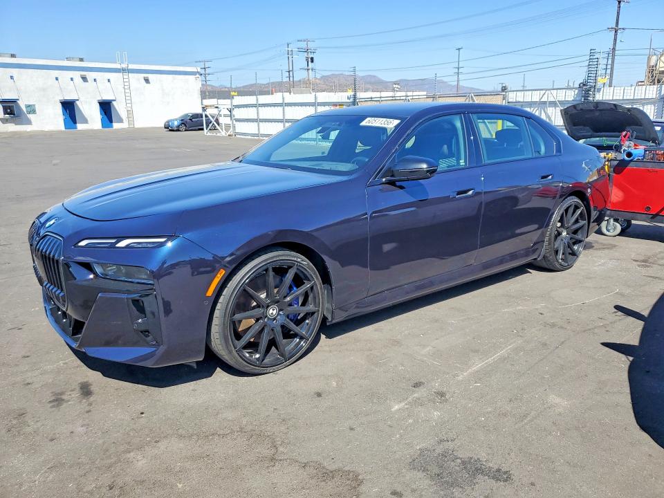 2024 BMW 7er VIN WBA23EH01RCR25672 — COPART salvage auction photo