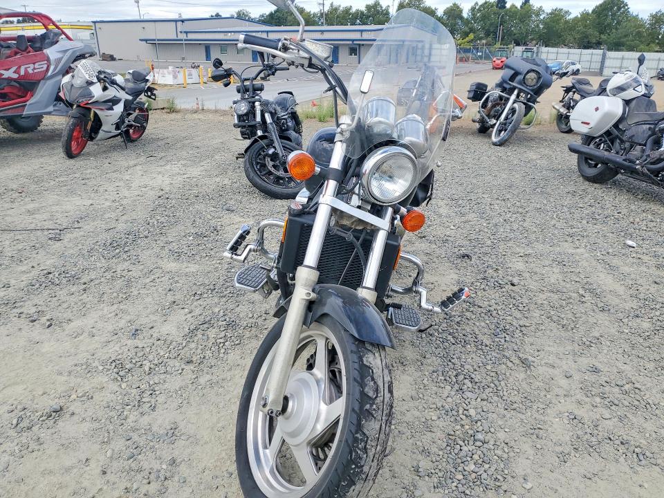1997 Honda Vf750 VIN JH2RC4318VM300046 COPART salvage auction — MINOR DENT/SCRATCHES, CA - DIS/DLR/EXP ONLY CLEAN TITLE, sold $325 on 2026-07-23 (photo 2)