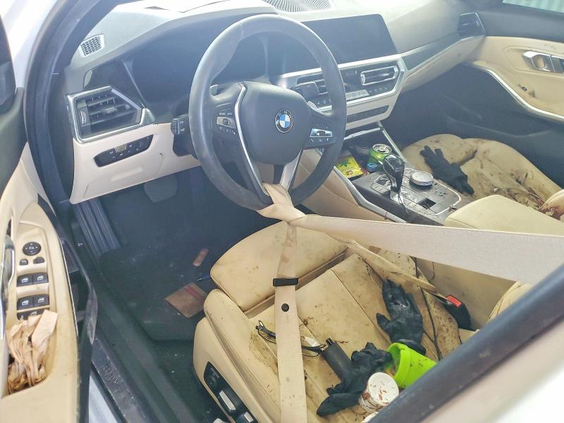 2021 BMW 3 series VIN 3MW5R1J07M8C11527 COPART salvage auction — MINOR DENT/SCRATCHES, FL - CERT OF TITLE SLVG REBUILDABLE, sold $11,500 on 2026-08-10 (photo 8)