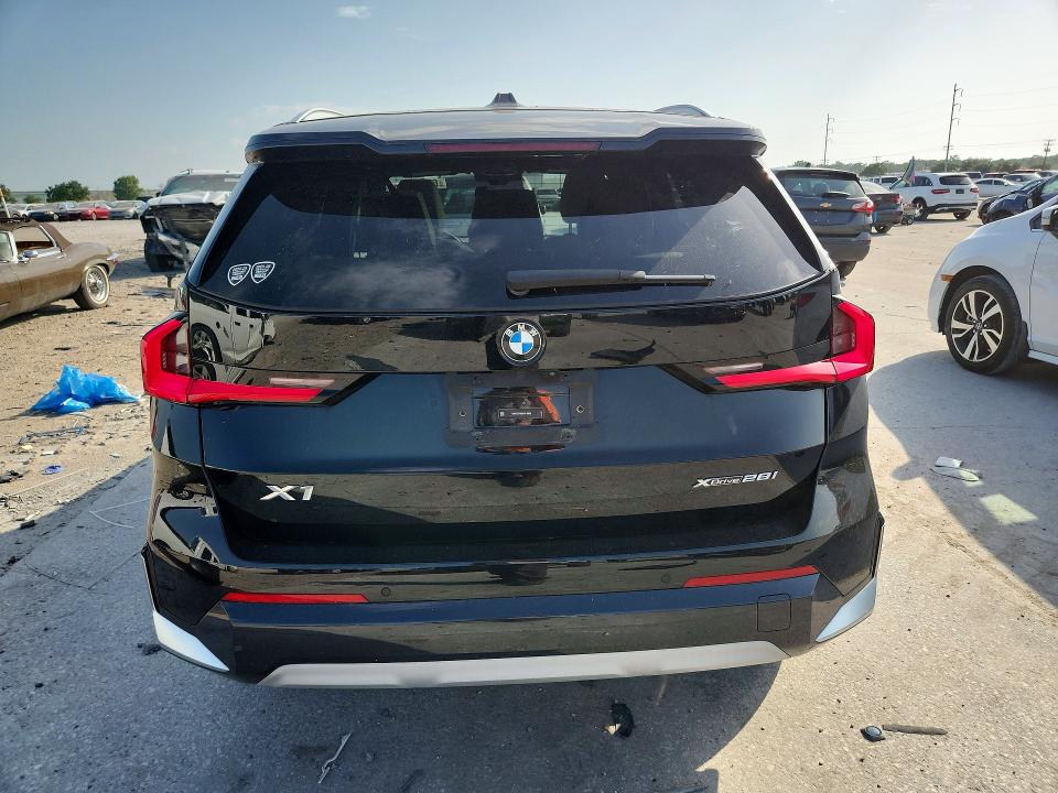 2024 BMW X1 VIN WBX73EF00R5019869 COPART salvage auction — WATER/FLOOD, La - Cert Of Title-Salvage Flood, sold $14,700 on 2026-08-19 (photo 6)