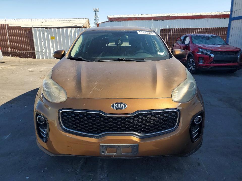 2017 Kia Sportage VIN KNDPMCAC6H7164465 COPART salvage auction — MINOR DENT/SCRATCHES, Ca - Certificate Of Title, sold $150 on 2026-07-29 (photo 5)
