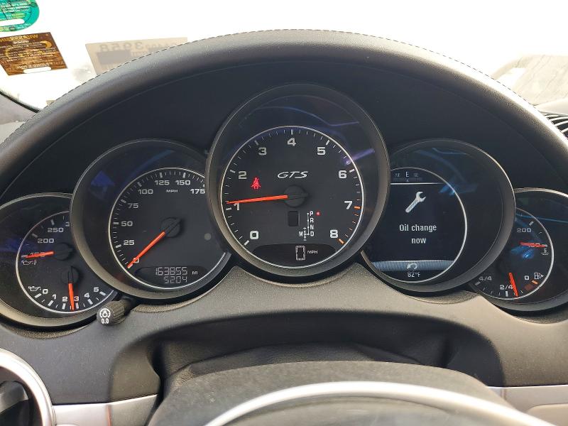 2016 Porsche Cayenne VIN WP1AD2A21GLA72031 COPART salvage auction — MINOR DENT/SCRATCHES, MT - CERTIFICATE OF TITLE (P), sold $7,200 on 2026-07-29 (photo 9)