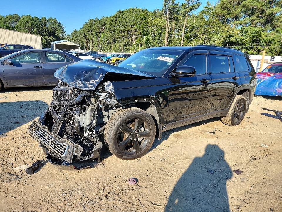 2025 Jeep Cherokee VIN 1C4RJKBG4S8770961 — COPART salvage auction photo