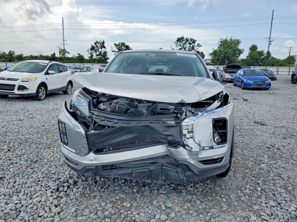 2025 Mitsubishi Outlander VIN JA4ARUAU0SU015395 COPART salvage auction — FRONT END, FL - CERTIFICATE OF TITLE, sold $8,100 on 2026-07-28 (photo 5)