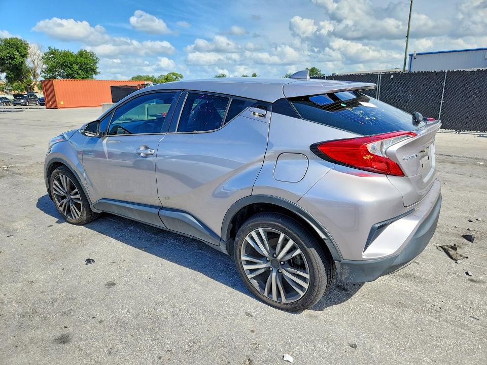 2020 Toyota C-hr VIN NMTKHMBX9LR106823 COPART salvage auction — MINOR DENT/SCRATCHES, FL - CERT OF TITLE-REBUILT, sold $10,000 on 2026-07-21 (photo 2)