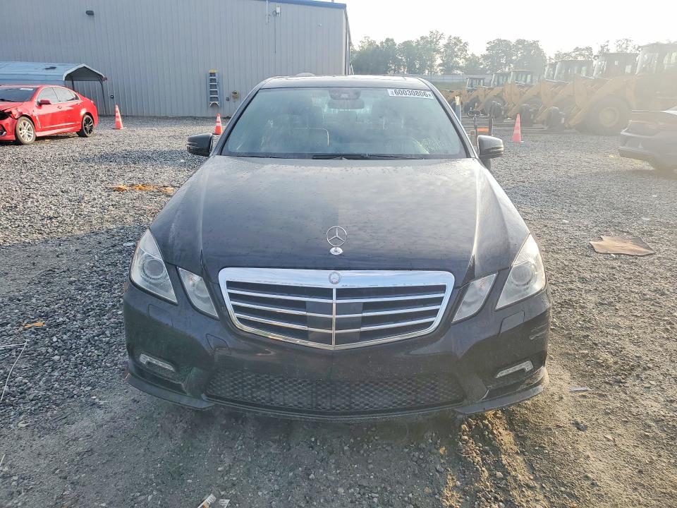 2011 Mercedes-benz E-class VIN WDDHF2EB6BA455817 COPART salvage auction — MINOR DENT/SCRATCHES, SC - CERTIFICATE OF TITLE, sold $625 on 2026-07-20 (photo 5)