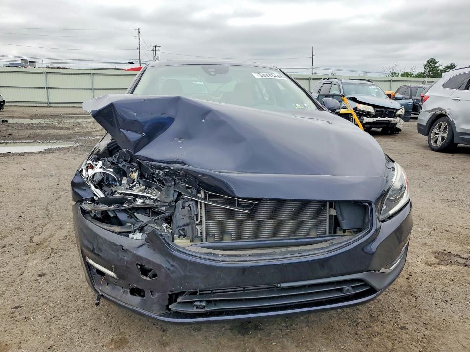 2016 Volvo S60 VIN YV126MFK7G2408852 COPART salvage auction — FRONT END, PA - CERTIFICATE OF SALVAGE, sold $325 on 2026-07-24 (photo 5)