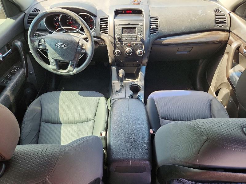 2012 Kia Sorento VIN 5XYKT4A20CG199783 COPART salvage auction — NORMAL WEAR, Tx - Certificate Of Title, sold $1,350 on 2026-07-27 (photo 8)