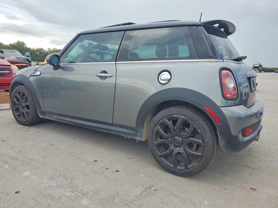 2008 Mini Cooper VIN WMWMF73598TT86697 COPART salvage auction — NORMAL WEAR, TN - CERTIFICATE OF TITLE, sold $575 on 2026-07-20 (photo 2)
