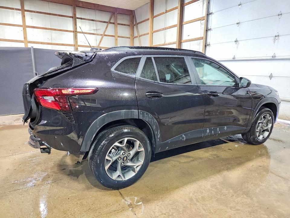 2026 Chevrolet Trax VIN KL77LHEP0TC022574 COPART salvage auction — REAR END, Oh - Certificate Of Title (P), sold $5,400 on 2026-07-06 (photo 3)
