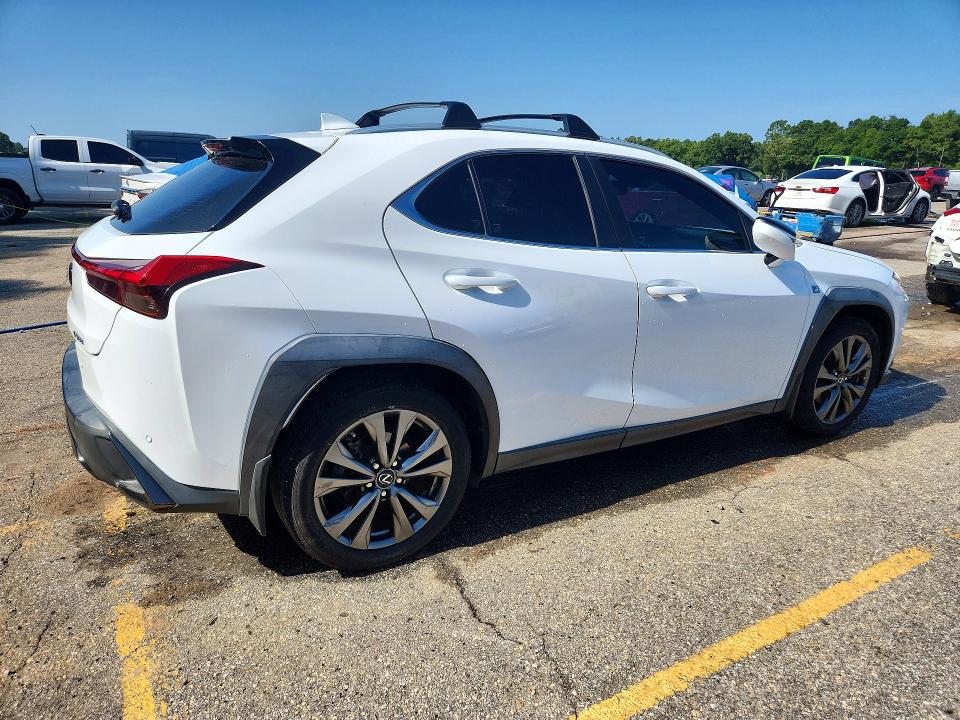 2019 Lexus Ux VIN JTHY3JBH7K2010131 COPART salvage auction — SIDE, Al - Cert Of Title-Salvage Title, sold $8,750 on 2026-09-04 (photo 3)