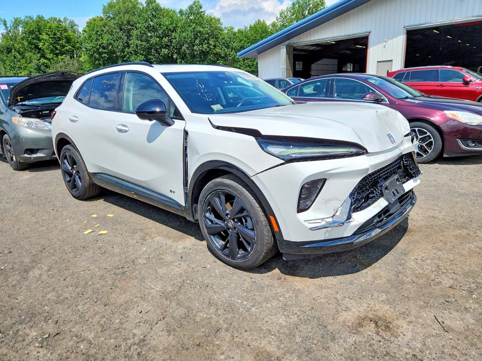 2024 Buick Envision VIN LRBFZPE41RD051550 COPART salvage auction — FRONT END, Ma - Certificate Of Title (P), sold $9,300 on 2026-07-30 (photo 4)