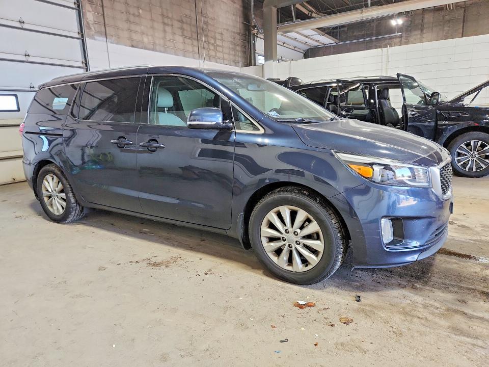 2016 Kia SEDONA VIN KNDMC5C13G6156230 COPART salvage auction — MINOR DENT/SCRATCHES, Mn - Non Public Clean Title, sold $1,350 on 2026-07-16 (photo 4)