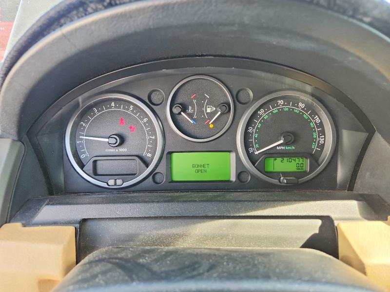 2006 Land rover Lr3 VIN SALAE25446A378900 COPART salvage auction — MINOR DENT/SCRATCHES, In - Certificate Of Title, sold $300 on 2026-07-10 (photo 9)