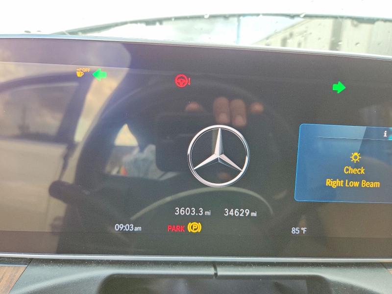 2025 Mercedes-benz C class VIN W1KAF4GB6SR252809 COPART salvage auction — FRONT END, Fl - Certificate Of Destruction, sold $13,700 on 2026-08-12 (photo 9)