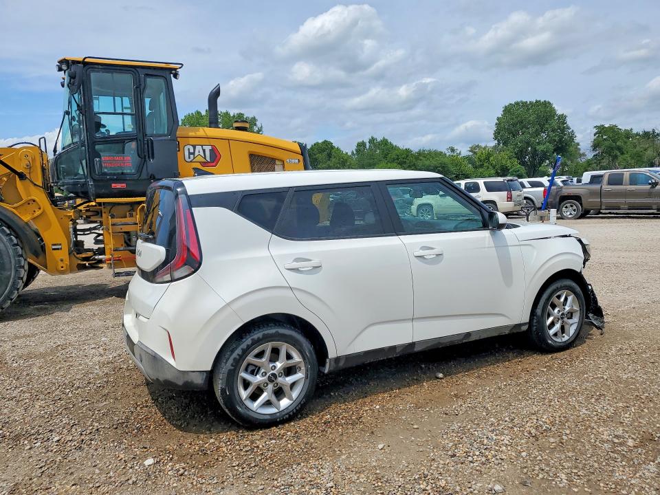 2025 Kia Soul VIN KNDJ23AU7S7262738 COPART salvage auction — FRONT END, Vt - Certificate Of Title, sold $9,600 on 2026-07-22 (photo 3)