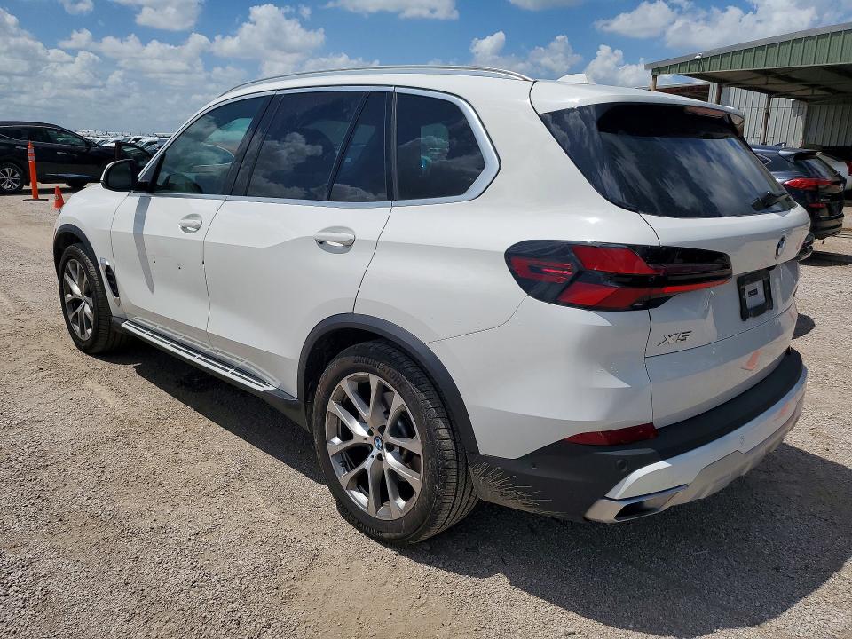 2026 BMW X5 VIN 5UX23EU08T9292552 COPART salvage auction — VANDALISM, Tx - Certificate Of Title, sold $41,000 on 2026-07-20 (photo 2)