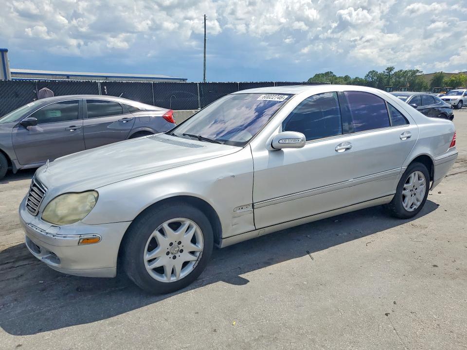 2006 Mercedes-benz S class VIN WDBNF67J66A470945 COPART salvage auction — MINOR DENT/SCRATCHES, FL - CERTIFICATE OF TITLE, sold $350 on 2026-07-28 (photo 1)
