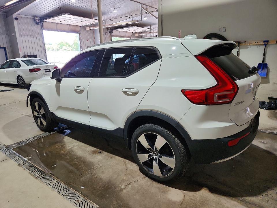 2019 Volvo Xc40 VIN YV4162UK2K2127783 COPART salvage auction — FRONT END, Pa - Certificate Of Salvage, sold $8,400 on 2026-08-03 (photo 2)