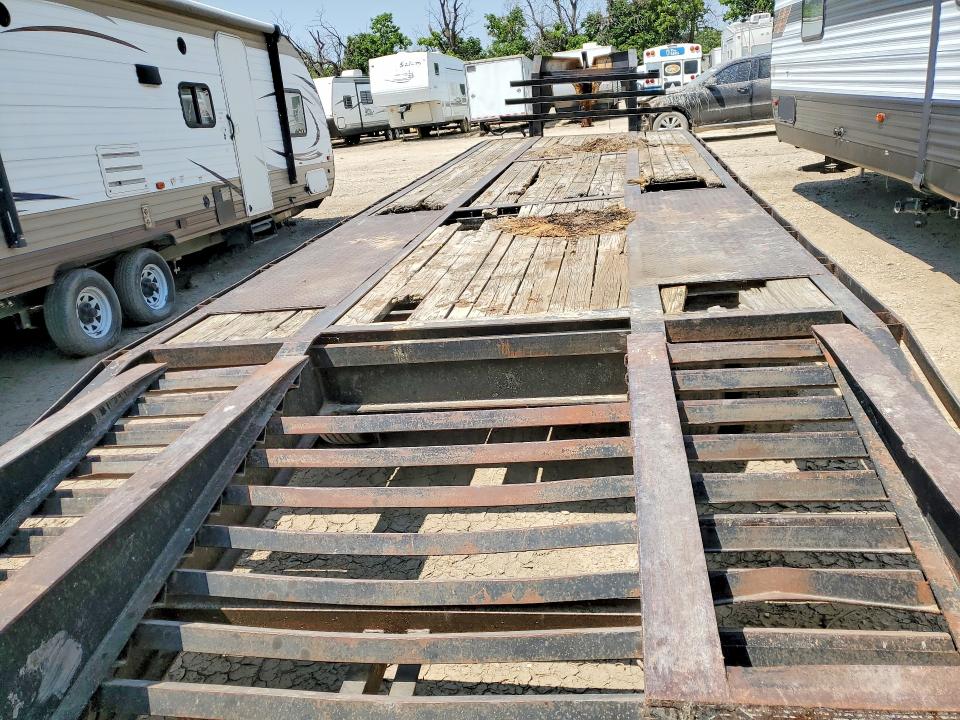 2001 Unknown VIN 41MBA30231W011025 COPART salvage auction — ALL OVER, KS - CERTIFICATE OF TITLE, sold $3,050 on 2026-09-22 (photo 6)