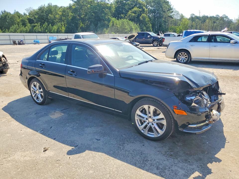 2014 Mercedes-benz C-klasse VIN WDDGF8AB1EG254445 COPART salvage auction — FRONT END, Sc - Cert Of Title-Salvage, sold $1,850 on 2026-08-05 (photo 4)