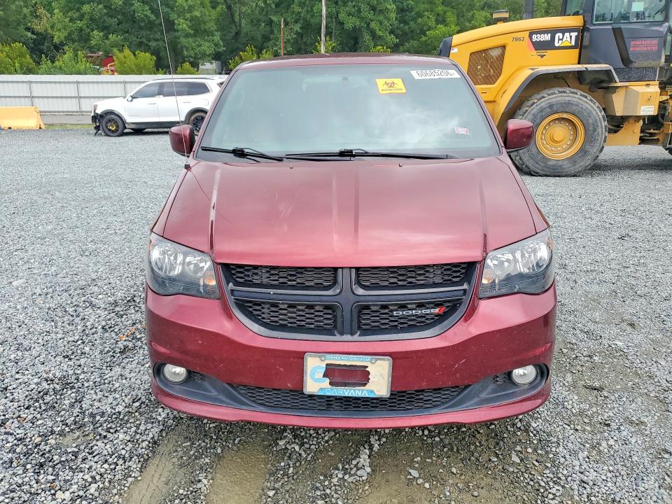 2018 Dodge Caravan VIN 2C4RDGBG0JR153340 COPART salvage auction — NORMAL WEAR, Nc - Dealer Only Clean Title, sold $550 on 2026-07-30 (photo 5)