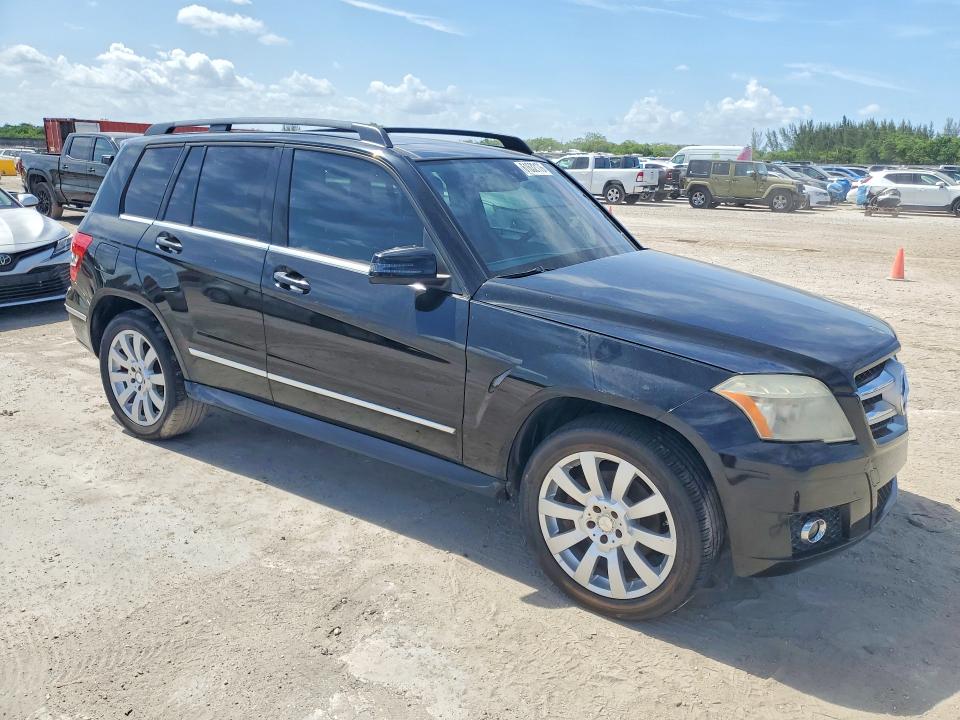 2010 Mercedes-benz Glk-class VIN WDCGG5GB3AF355137 COPART salvage auction — MINOR DENT/SCRATCHES, Fl - Certificate Of Title, sold $2,000 on 2026-08-05 (photo 4)