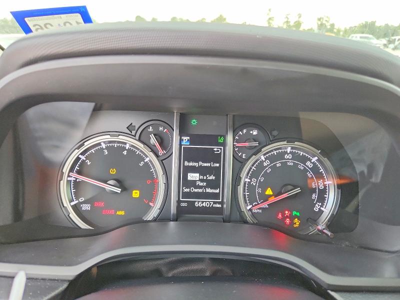 2023 Toyota 4runner VIN JTEDU5JR5M5243498 COPART salvage auction — FRONT END, Tx - Salvage Vehicle Title, sold $9,400 on 2026-07-21 (photo 9)