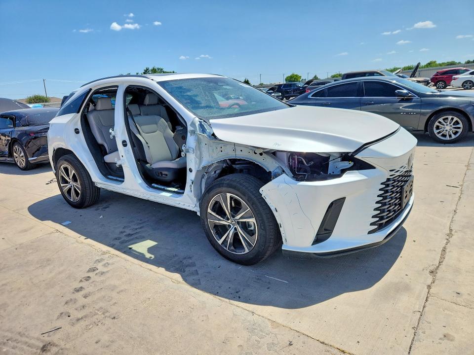 2025 Lexus VIN 2T2BBMCA0SC088793 COPART salvage auction — SIDE, Tx - Certificate Of Title, sold $25,250 on 2026-08-24 (photo 4)