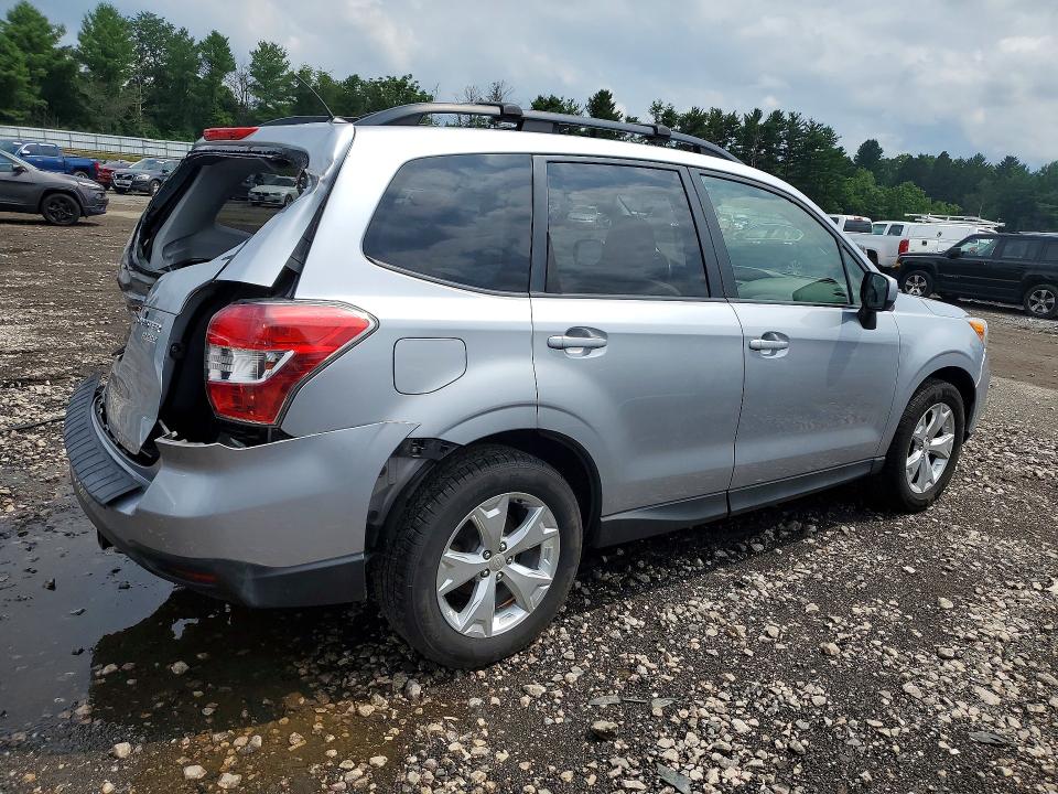 2014 Subaru Forester VIN JF2SJAEC1EH403221 COPART salvage auction — REAR END, Md - Cert Of Salvage > 75% Damage, sold $775 on 2026-08-24 (photo 3)