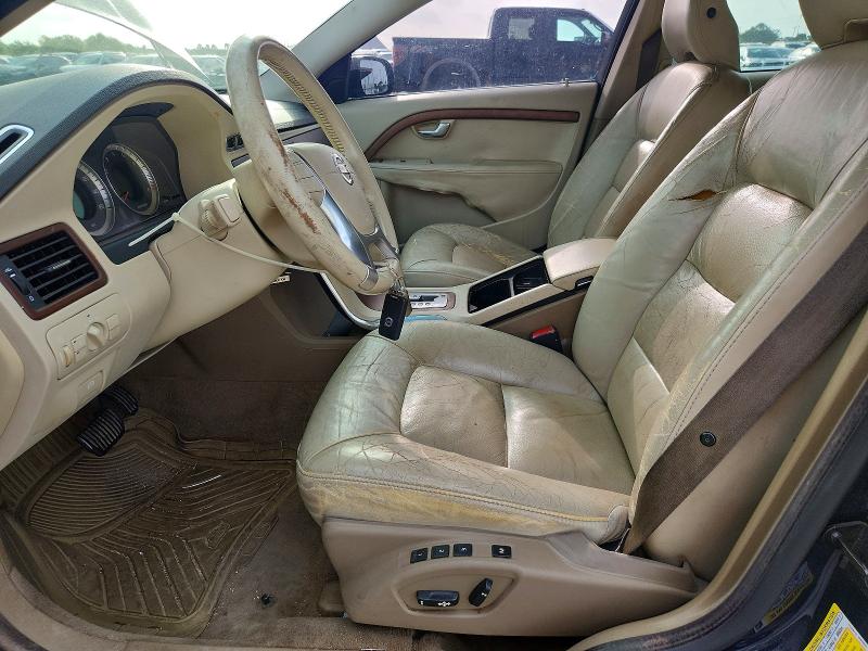 2011 Volvo S80 VIN YV1952AS8B1137361 COPART salvage auction — REAR END, Tx - Salvage Vehicle Title, sold $40 on 2026-07-28 (photo 7)