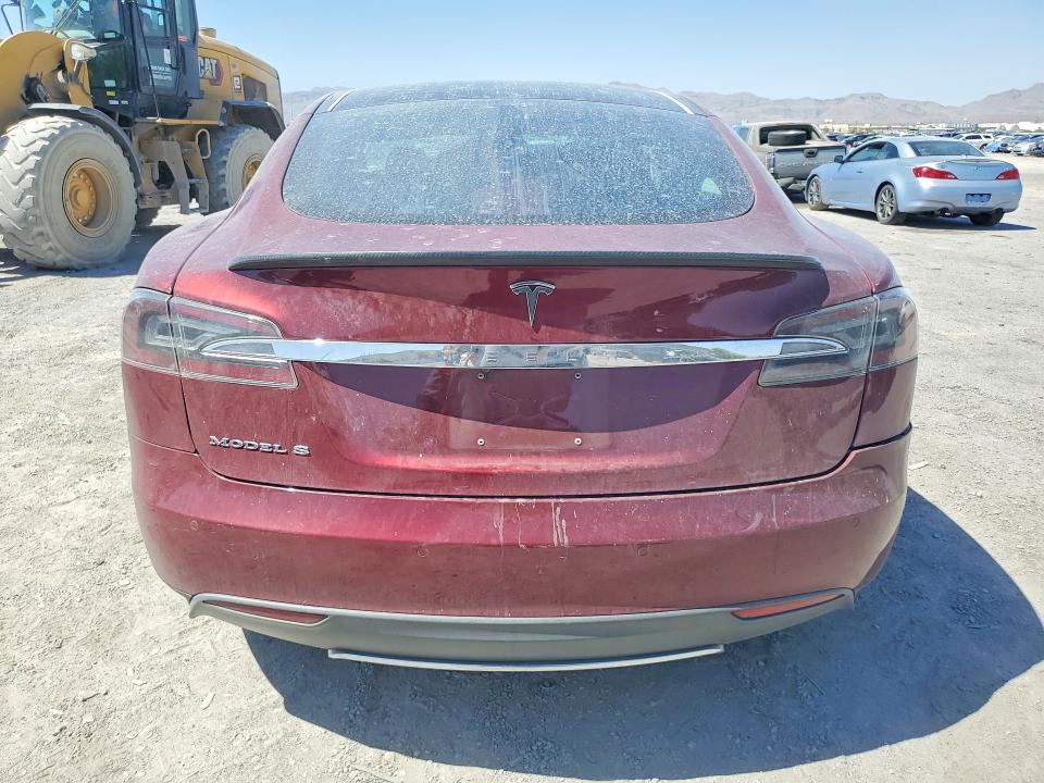 2012 Tesla Model s VIN 5YJSA1DP1CFS00085 COPART salvage auction — FRONT END, Nv - Salvage Title, sold $125 on 2026-07-30 (photo 6)