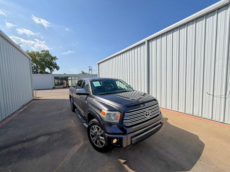 2015 Toyota Tundra VIN 5TFAW5F19FX448429 COPART salvage auction — MINOR DENT/SCRATCHES, Tx - Certificate Of Title (P), sold $175 on 2026-07-27 (photo 1)