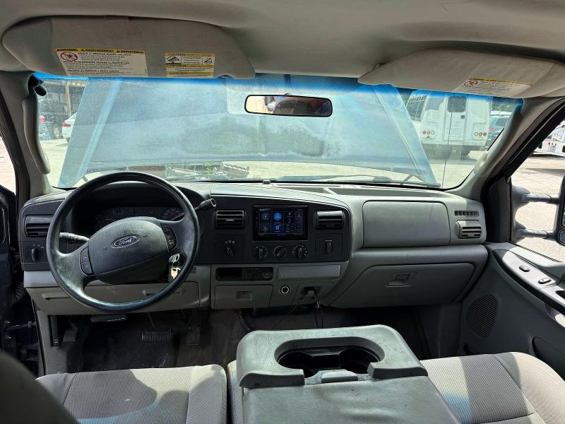 2006 Ford F-350 super duty VIN 1FTWW33P86EA38834 COPART salvage auction — SIDE, Mt - Dealer Only Clean Title (P), sold $2,750 on 2026-07-09 (photo 9)