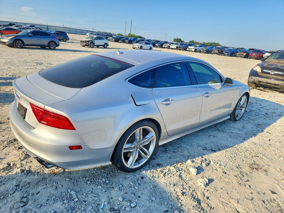 2013 Audi S7 VIN WAUW2AFC2DN089409 COPART salvage auction — MINOR DENT/SCRATCHES, Ga - Certificate Of Title, sold $3,600 on 2026-07-15 (photo 3)