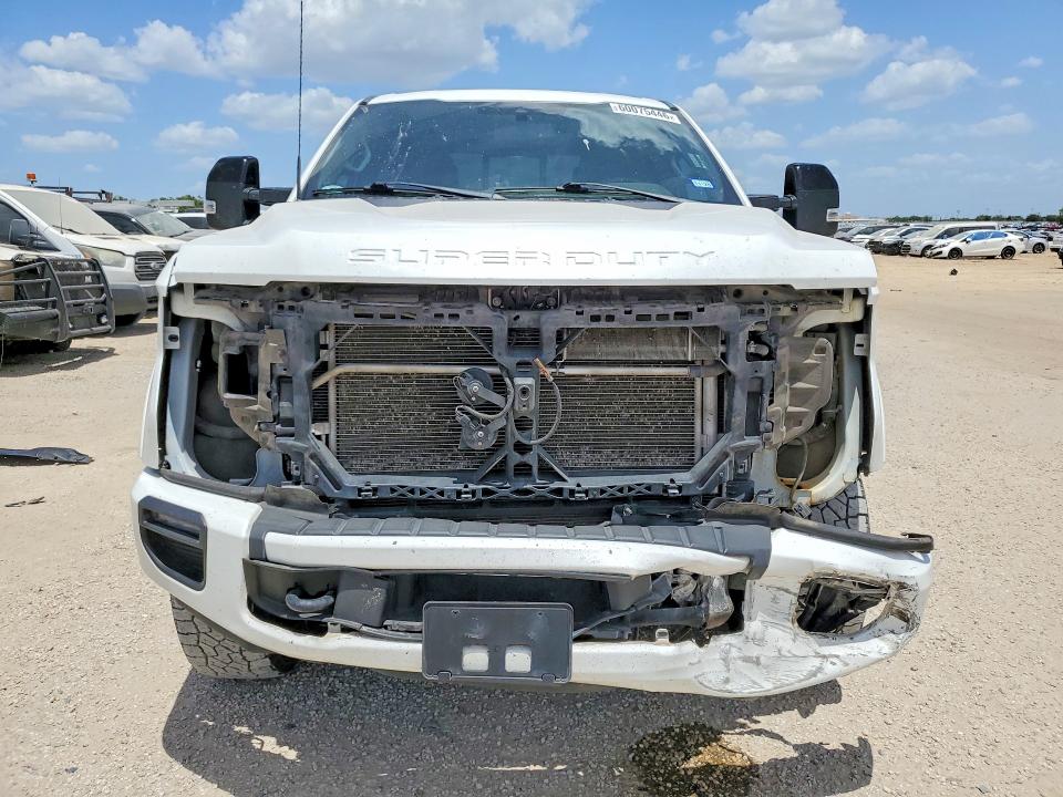 2022 Ford F250 VIN 1FT8W2BT2NEE82369 COPART salvage auction — FRONT END, TX - SALVAGE VEHICLE TITLE, sold $24,700 on 2026-08-27 (photo 5)